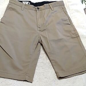 Volcom khaki twill shorts